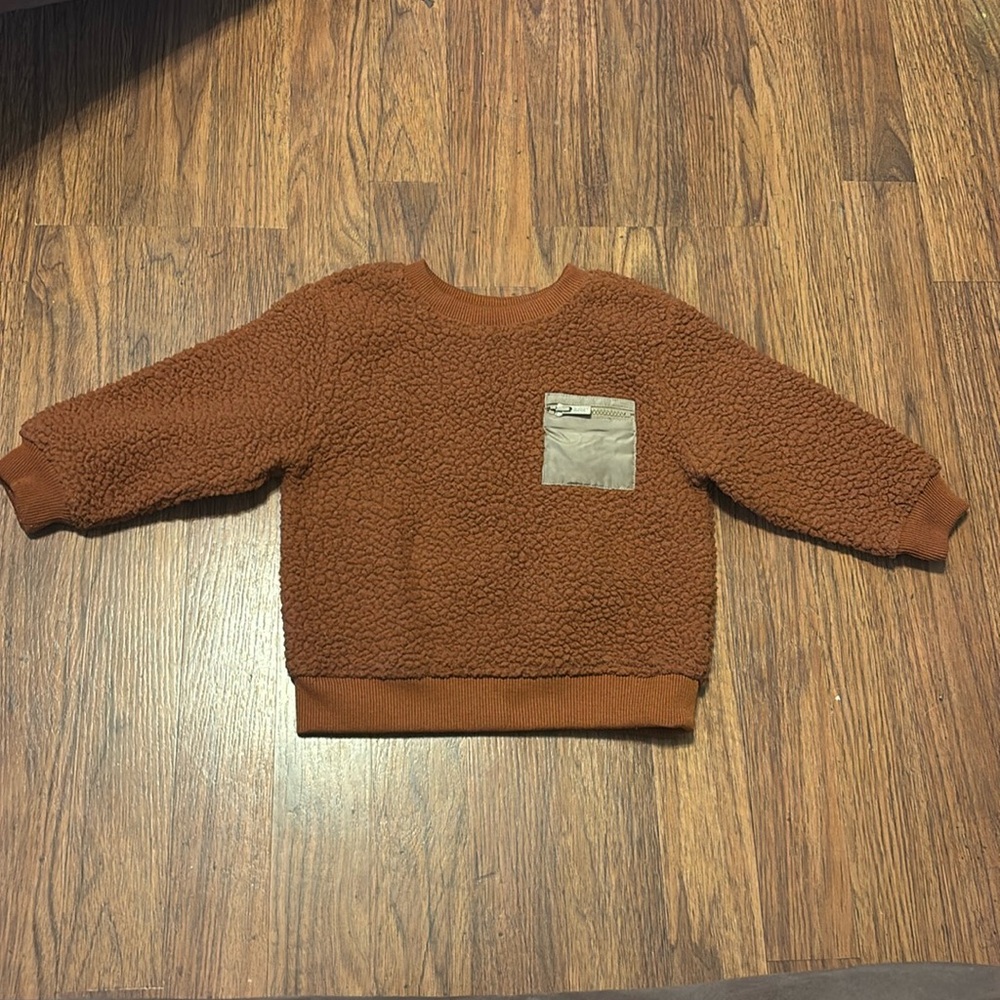 Old Navy  Sherpa crew neck Toddler size 18-24 months